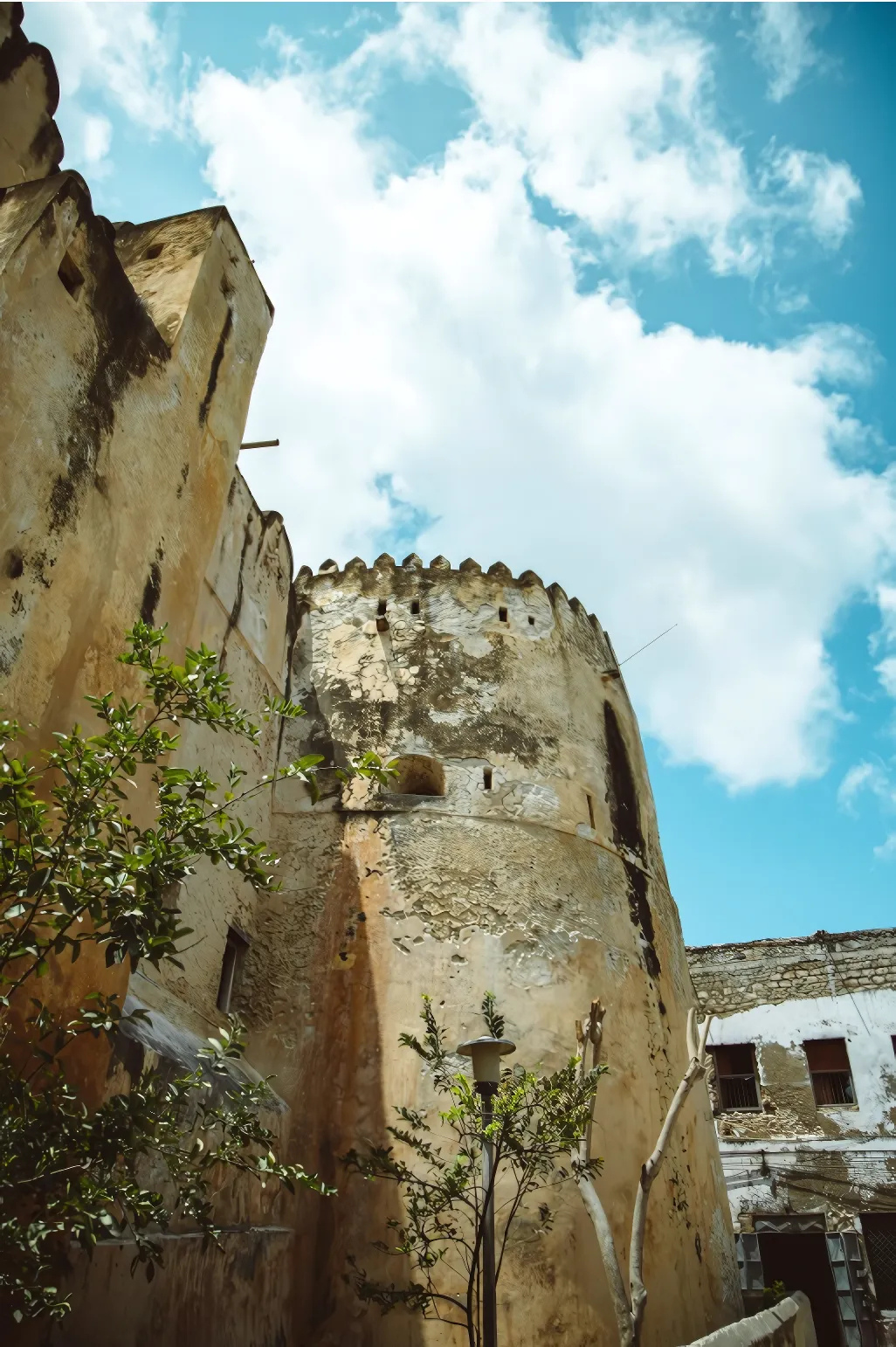 Préambules et Premières Demeures